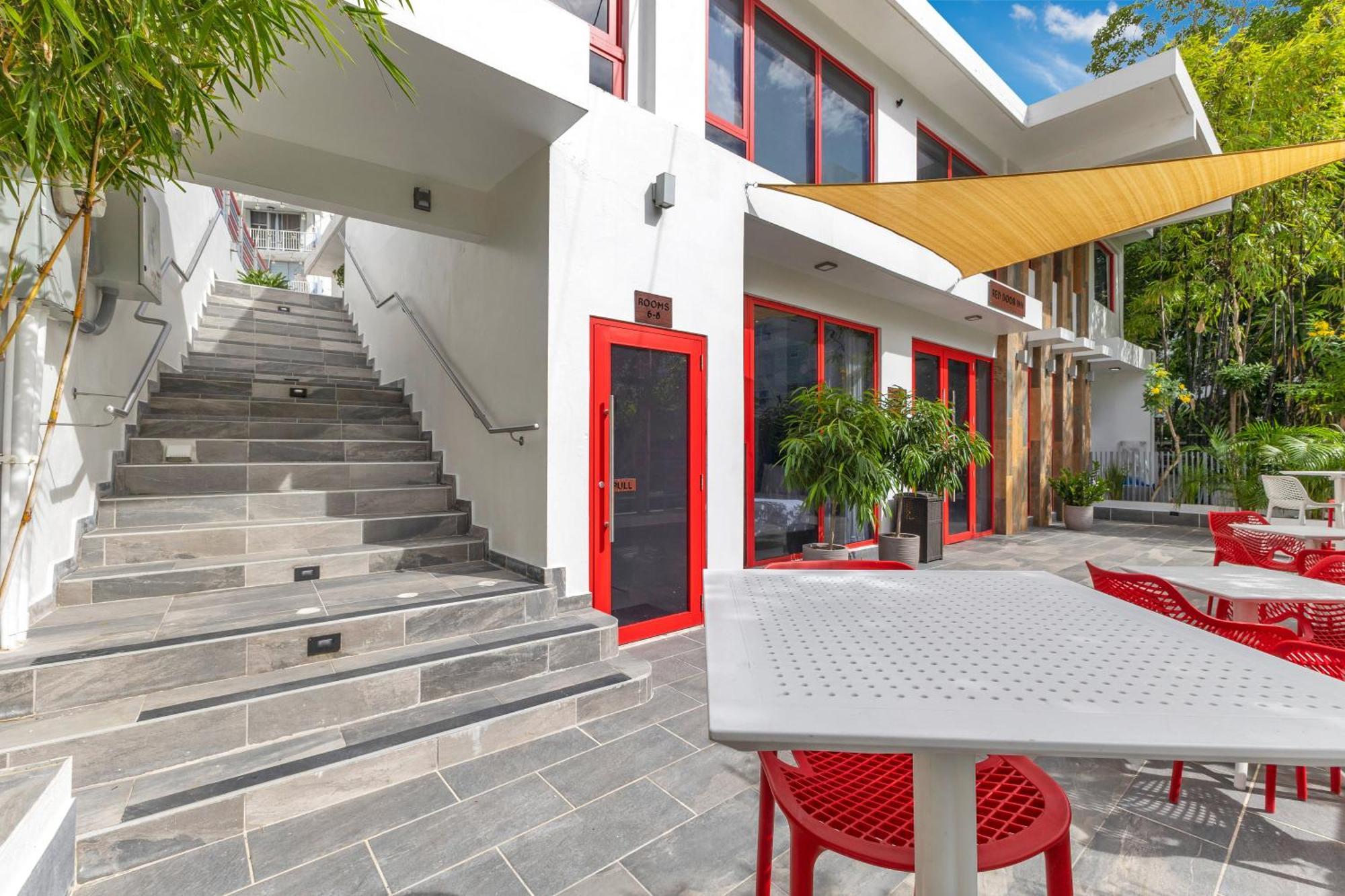 Red Door Inn San Juan Extérieur photo